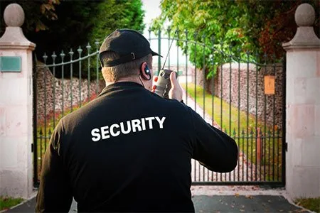 can security guards arrest you