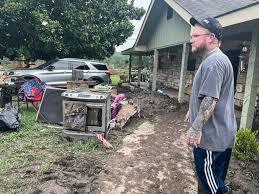 Texas-Man-Keeps-Business-Alive-After-Historic-Flood