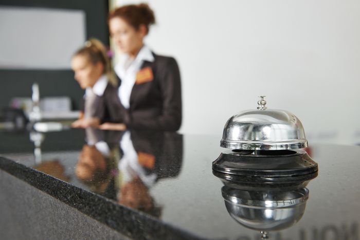 Advantages of Hotel Security Guards (1