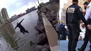 Brave NYPD Officer Saves Teen From River