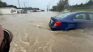 Kentucky Flash Floods Leave Four Dead Amid Rescue