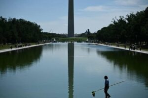 Trump-Drops-Reflecting-Pool-Damage-Case-Filing-Now